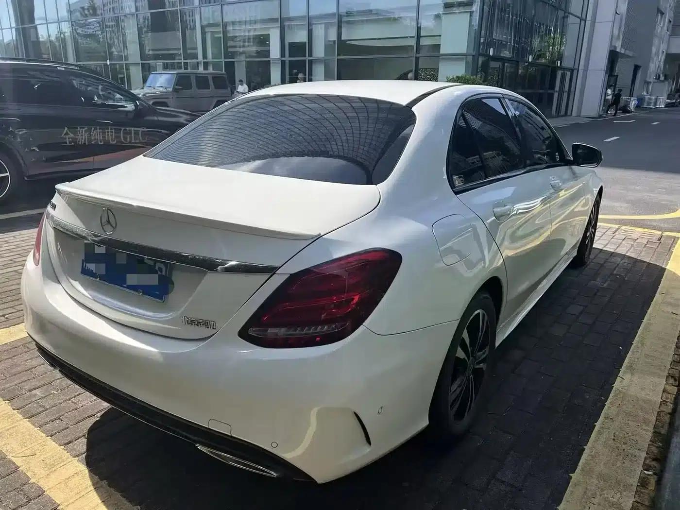 2018 Mercedes-Benz C-Class C 200 Sport Edition — миниатюра 2