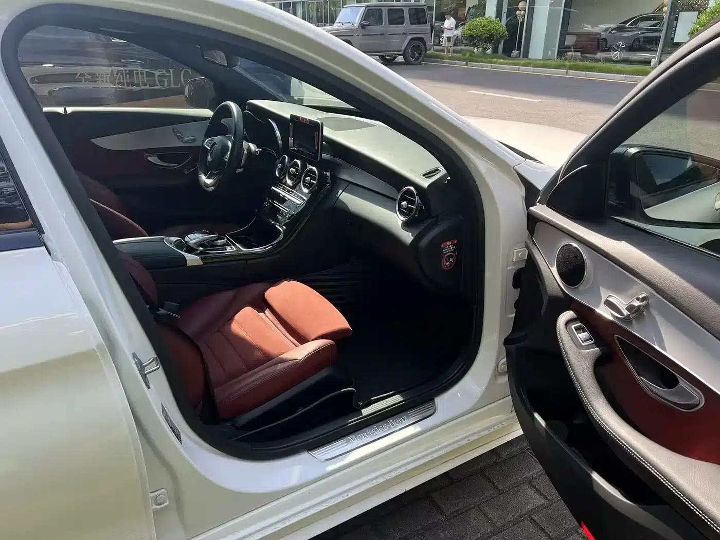 2018 Mercedes-Benz C-Class C 200 Sport Edition — миниатюра 7
