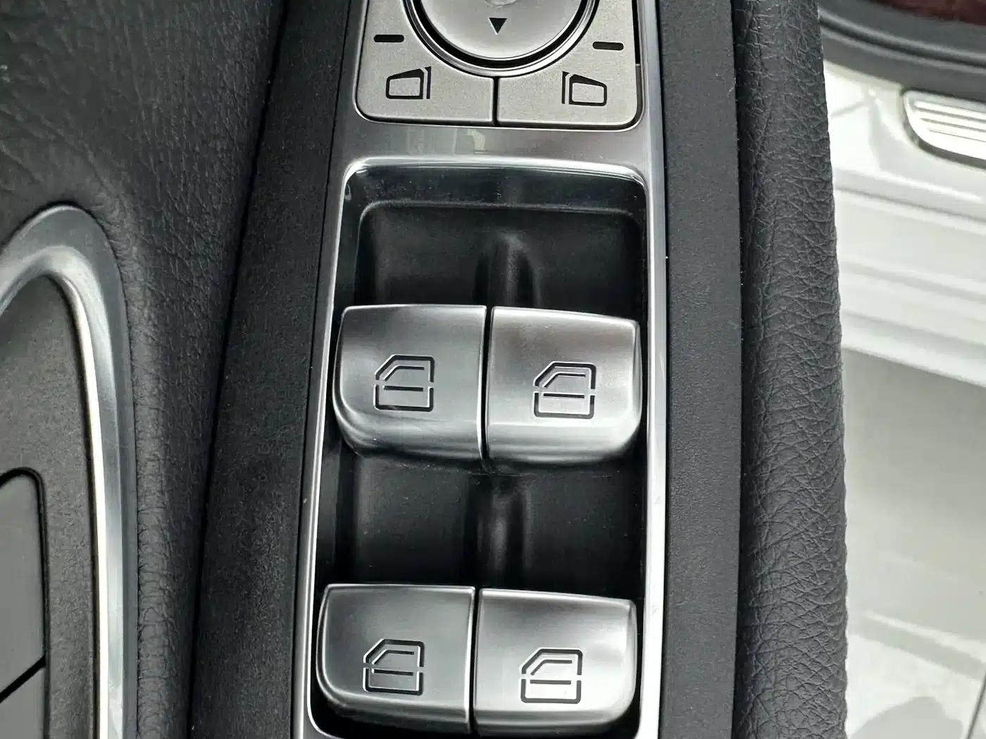 Mercedes-Benz C-Class 2020 Facelift C 200 L Fashion Sport Edition — миниатюра 10