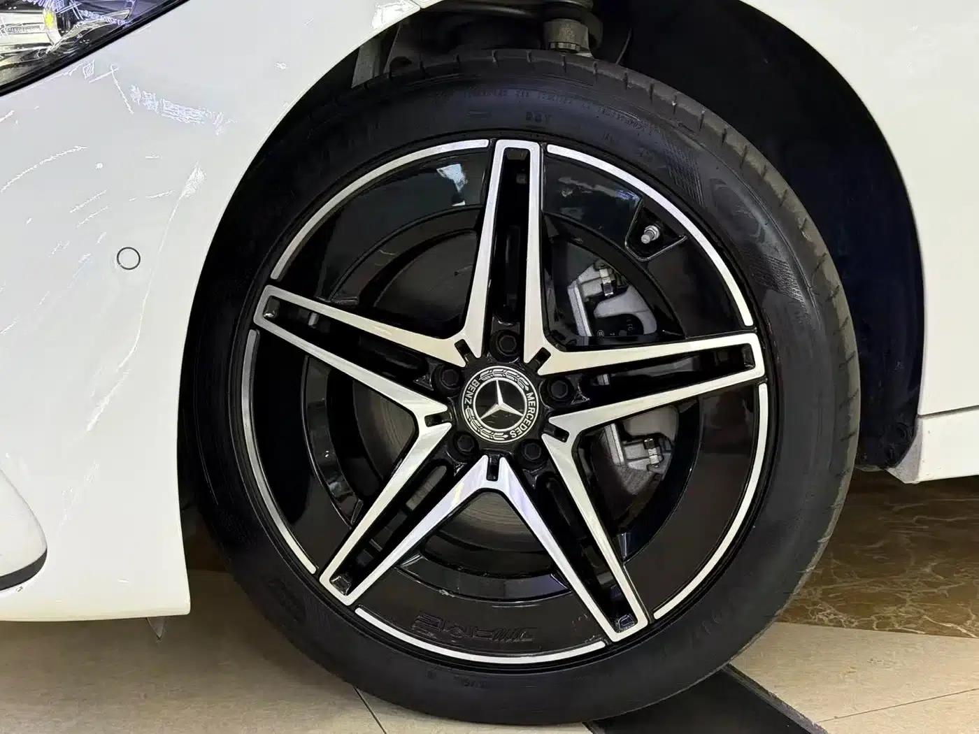 2024 Mercedes-Benz C-Class C 260 L Midnight Sport Edition — миниатюра 7