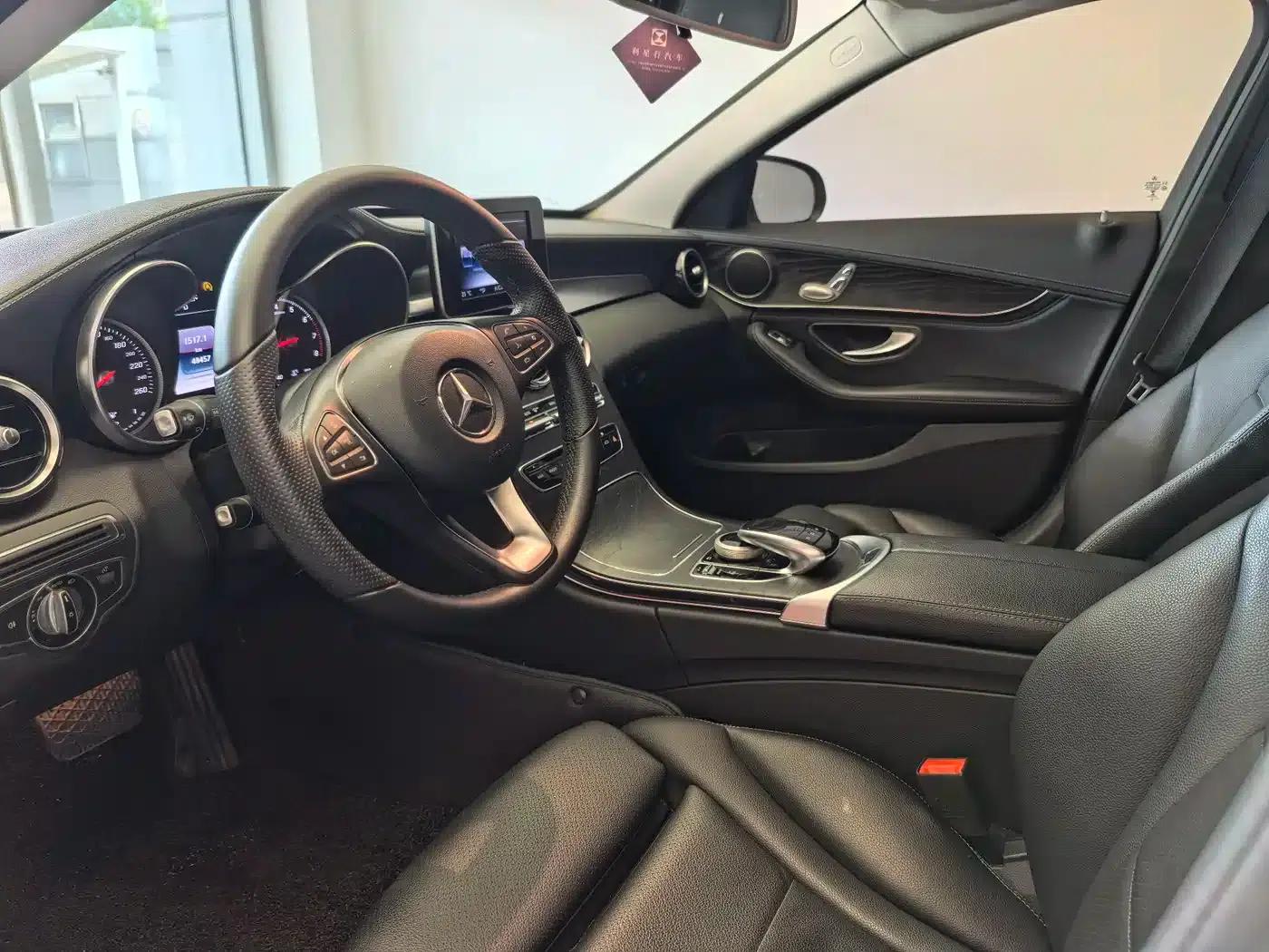 2015 Mercedes-Benz C-Class C 180 L Sport — миниатюра 15