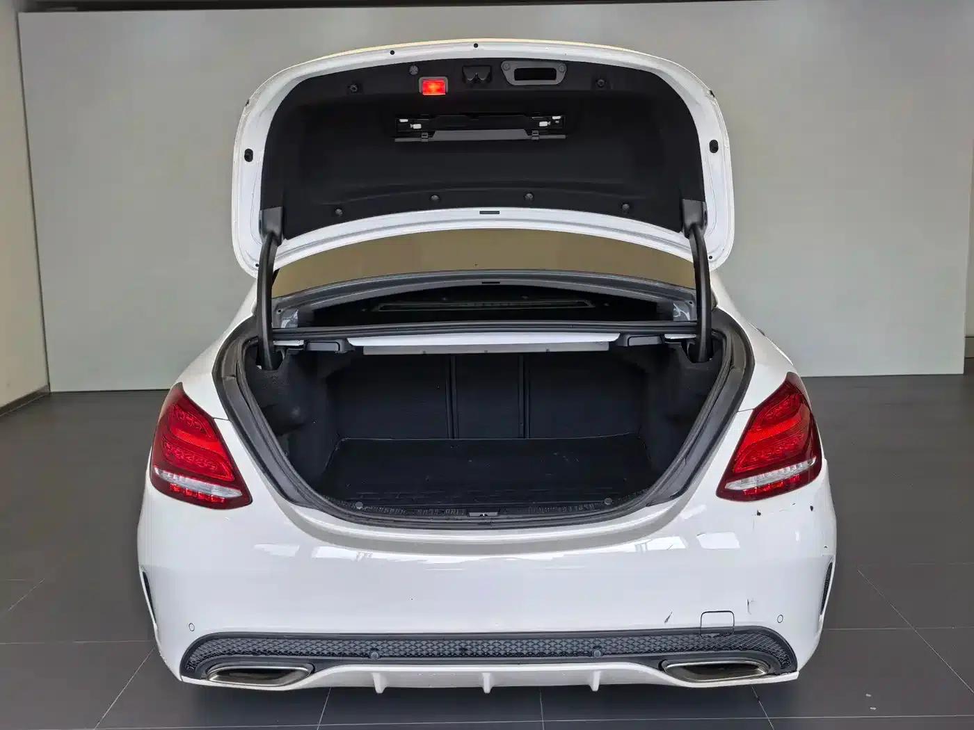 2015 Mercedes-Benz C-Class C 180 L Sport — миниатюра 7