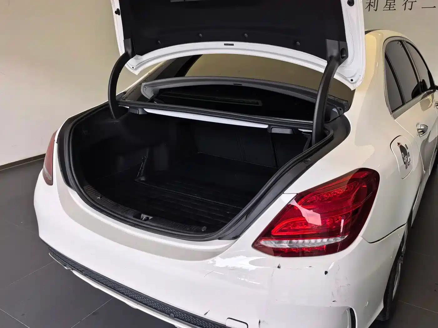 2015 Mercedes-Benz C-Class C 180 L Sport — миниатюра 8