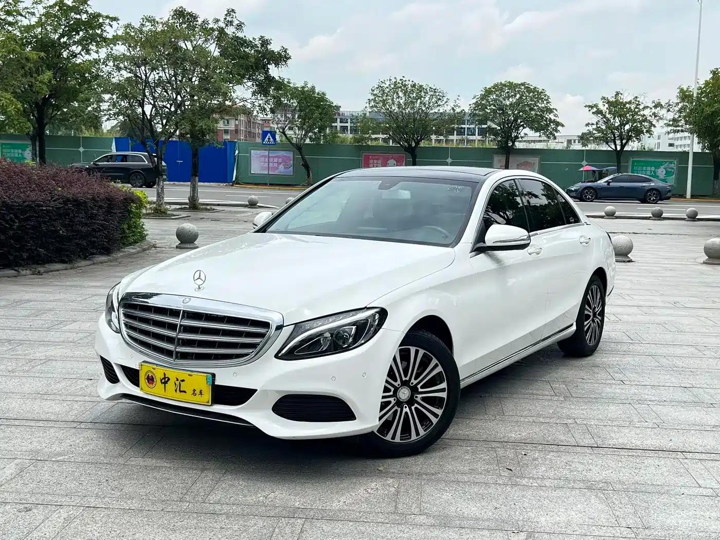 Mercedes-Benz C-Class 2015 Facelift C 200 L — миниатюра 1