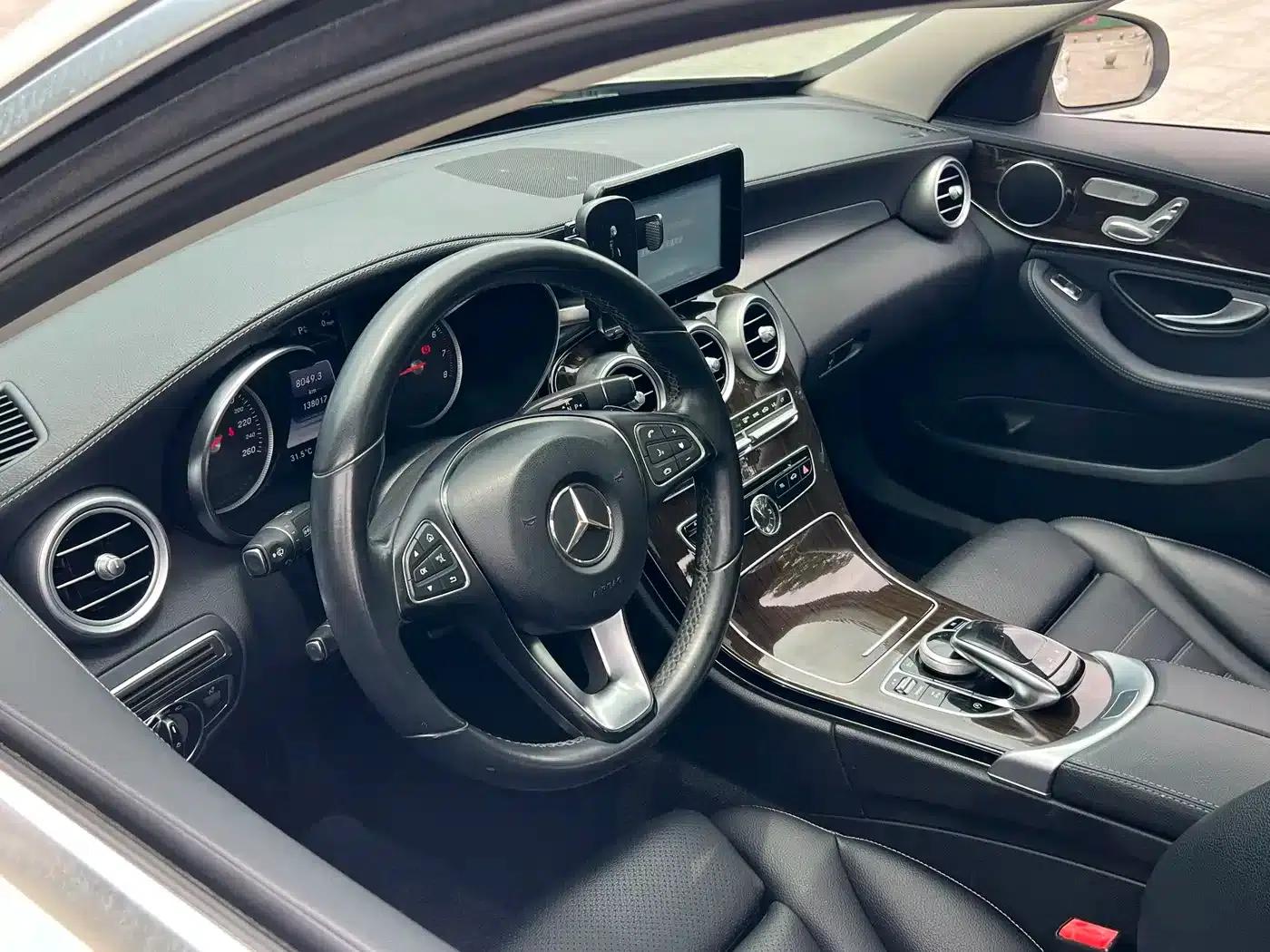 Mercedes-Benz C-Class 2015 Facelift C 200 L — миниатюра 11