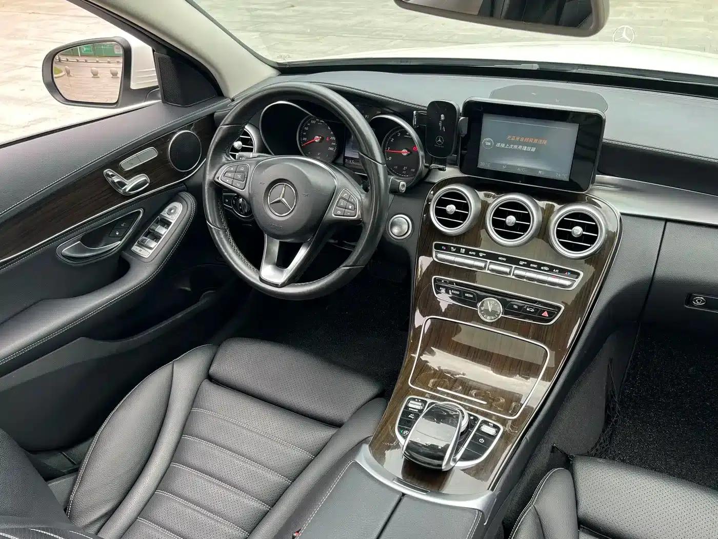 Mercedes-Benz C-Class 2015 Facelift C 200 L — миниатюра 12