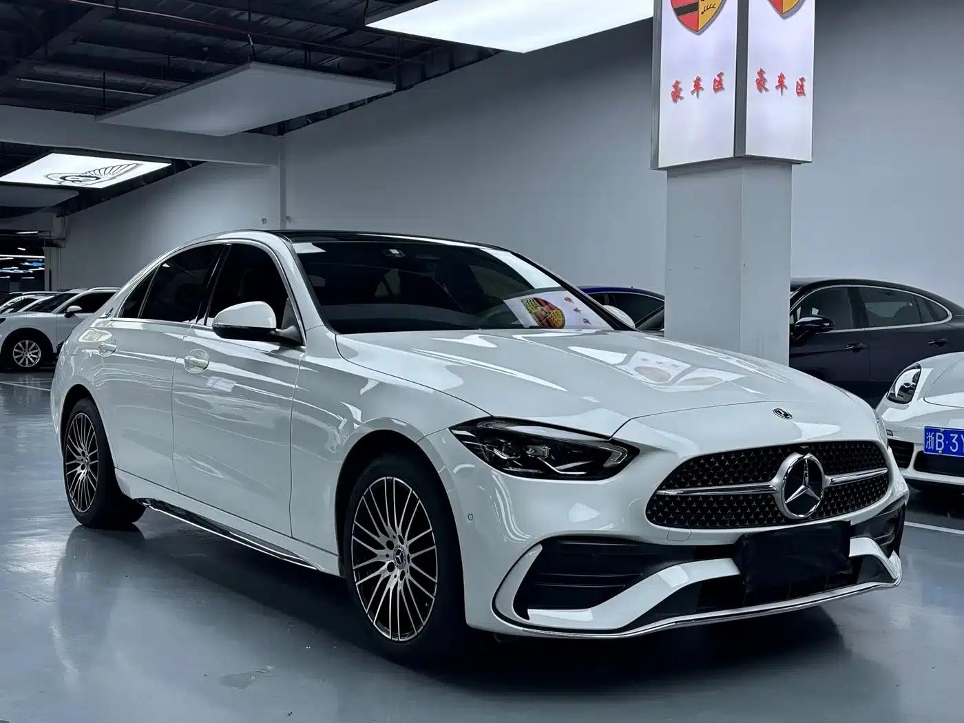 2023 Mercedes-Benz C-Class C 260 L Sport Edition — миниатюра 3