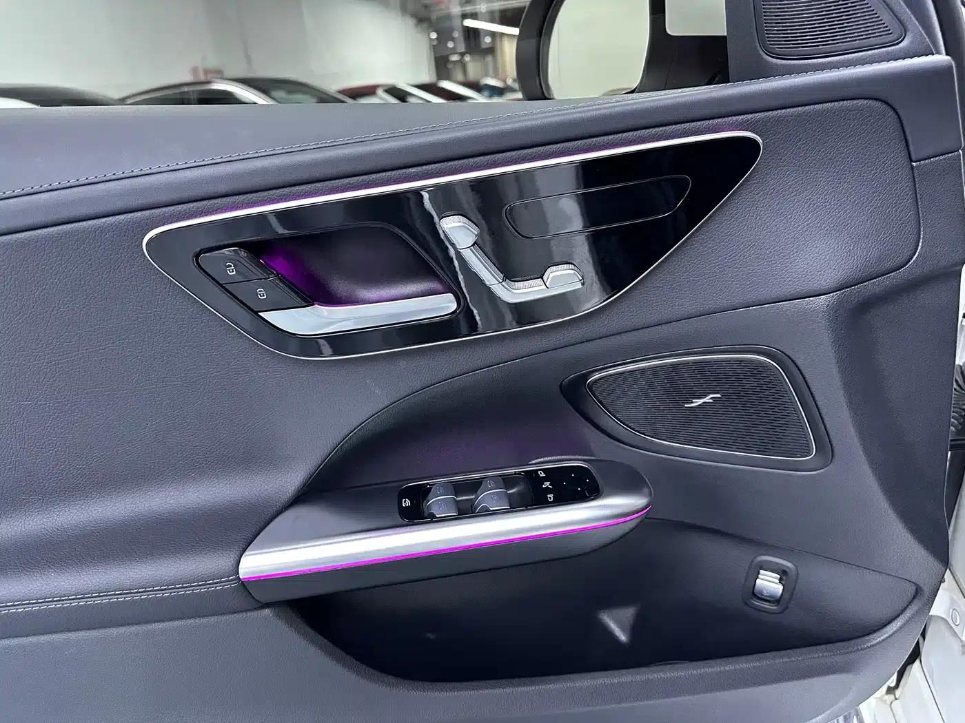 2023 Mercedes-Benz C-Class C 260 L Sport Edition — миниатюра 4