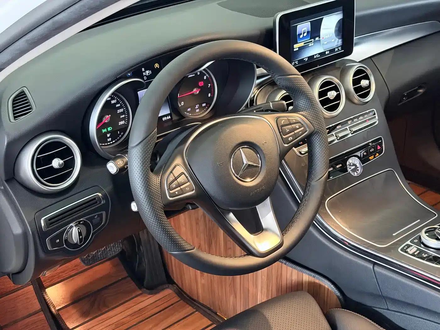 Mercedes-Benz C-Class (Imported) 2015 C 200 Estate — миниатюра 5