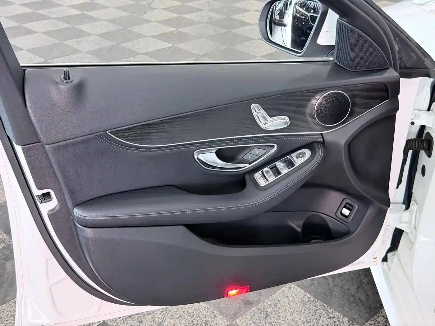 Mercedes-Benz C-Class (Imported) 2015 C 200 Estate — миниатюра 10
