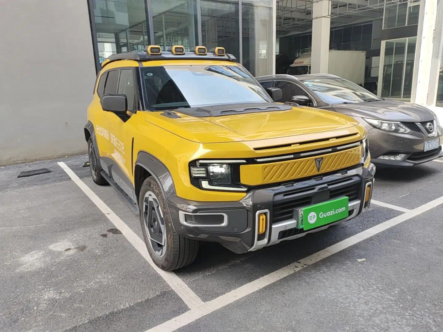 Deepal G318 2025 Worry-Free Adventure Edition Four-Wheel Drive Secret Realm Version — миниатюра 3