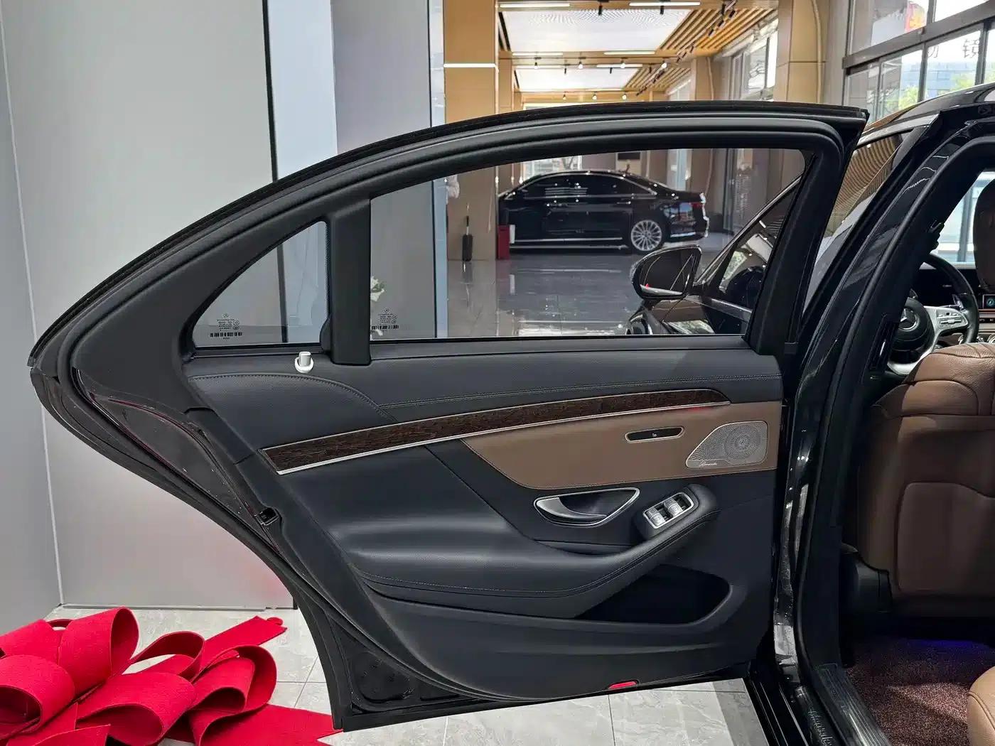 Mercedes-Benz S-Class 2019 S 320 L — миниатюра 18