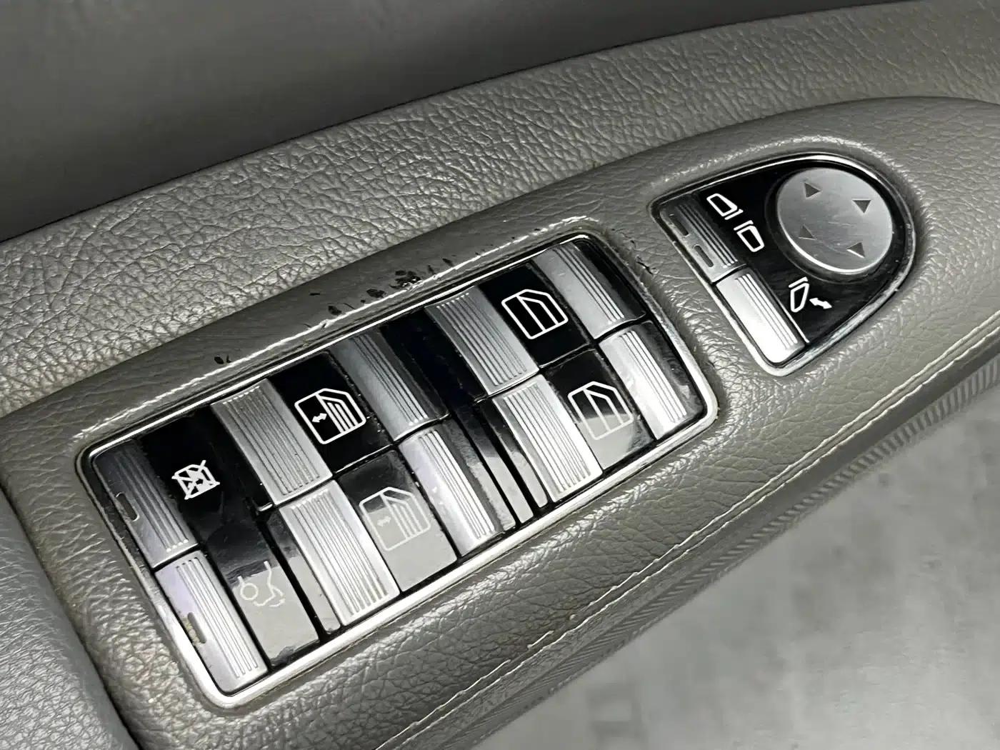 Mercedes-Benz S-Class 2008 S 300 L Premium — миниатюра 12