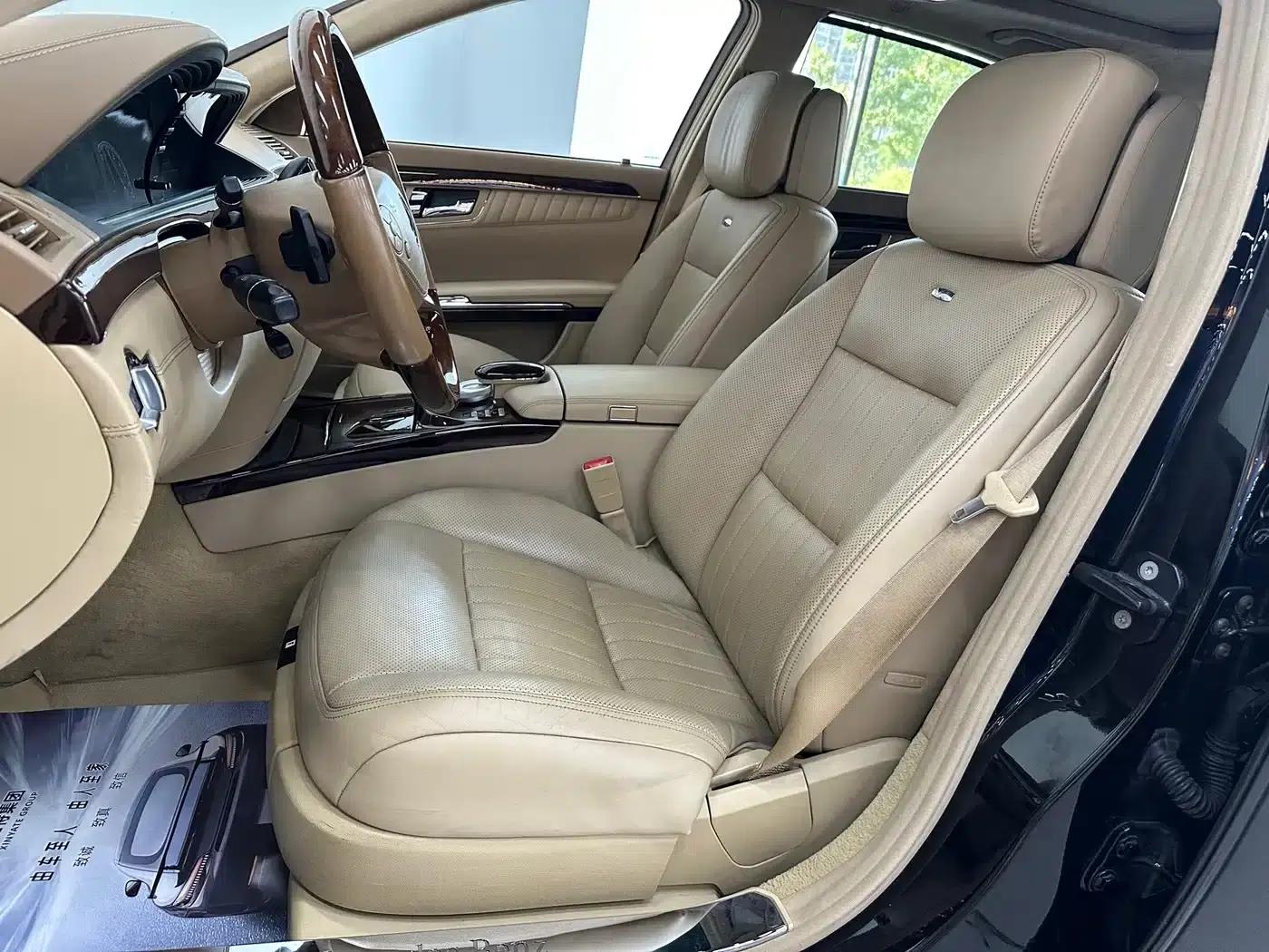 2010 Mercedes-Benz S-Class S 600 L — миниатюра 17