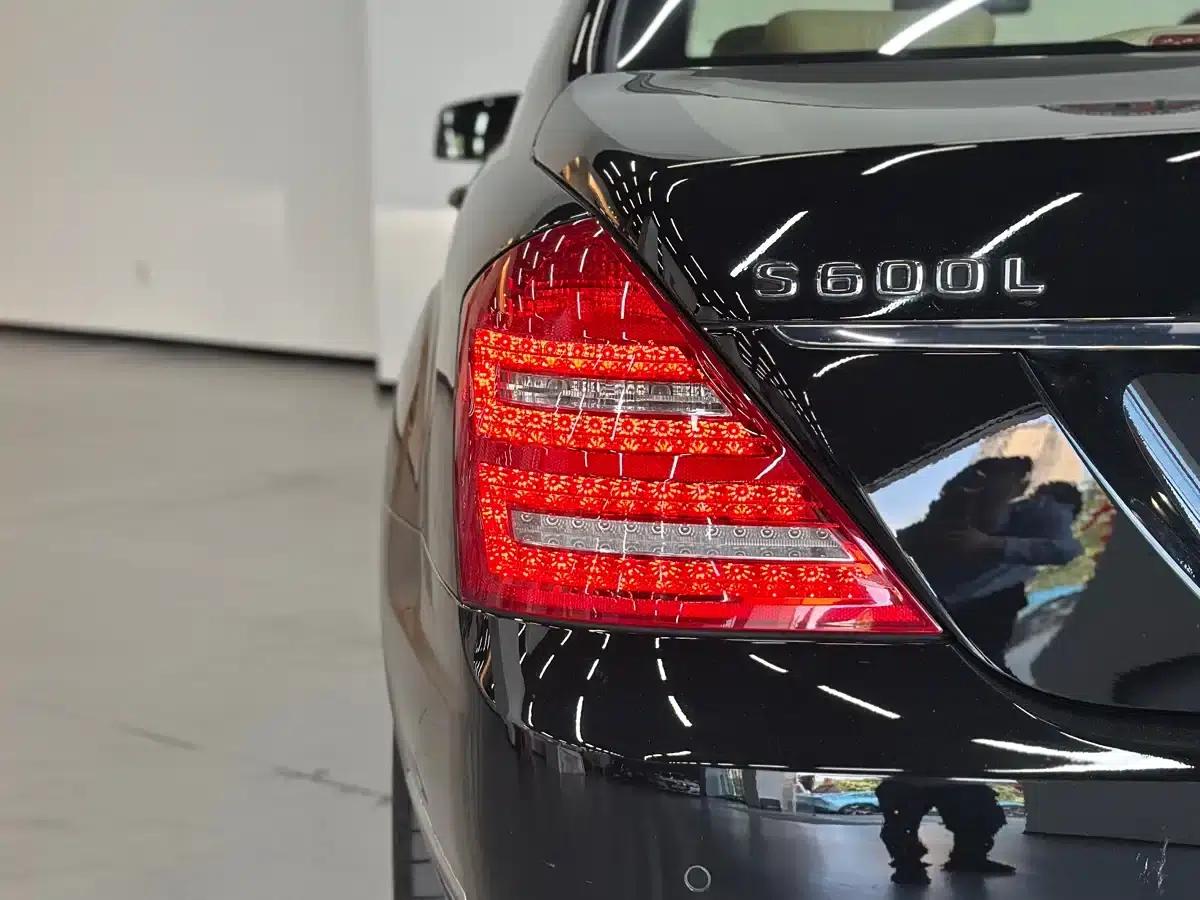 2010 Mercedes-Benz S-Class S 600 L — миниатюра 23
