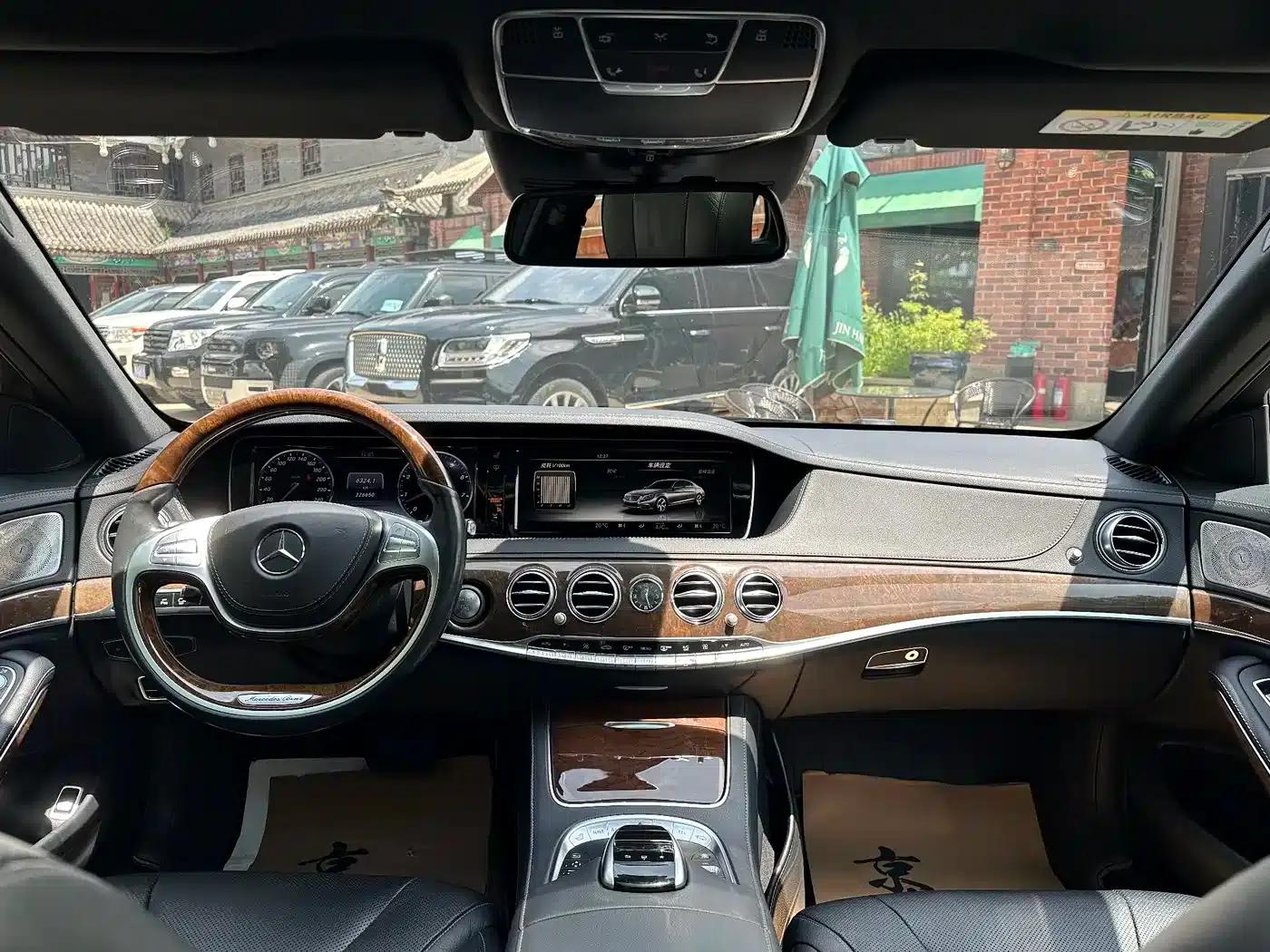 2015 Mercedes-Benz S-Class S 400 L 4MATIC — миниатюра 23