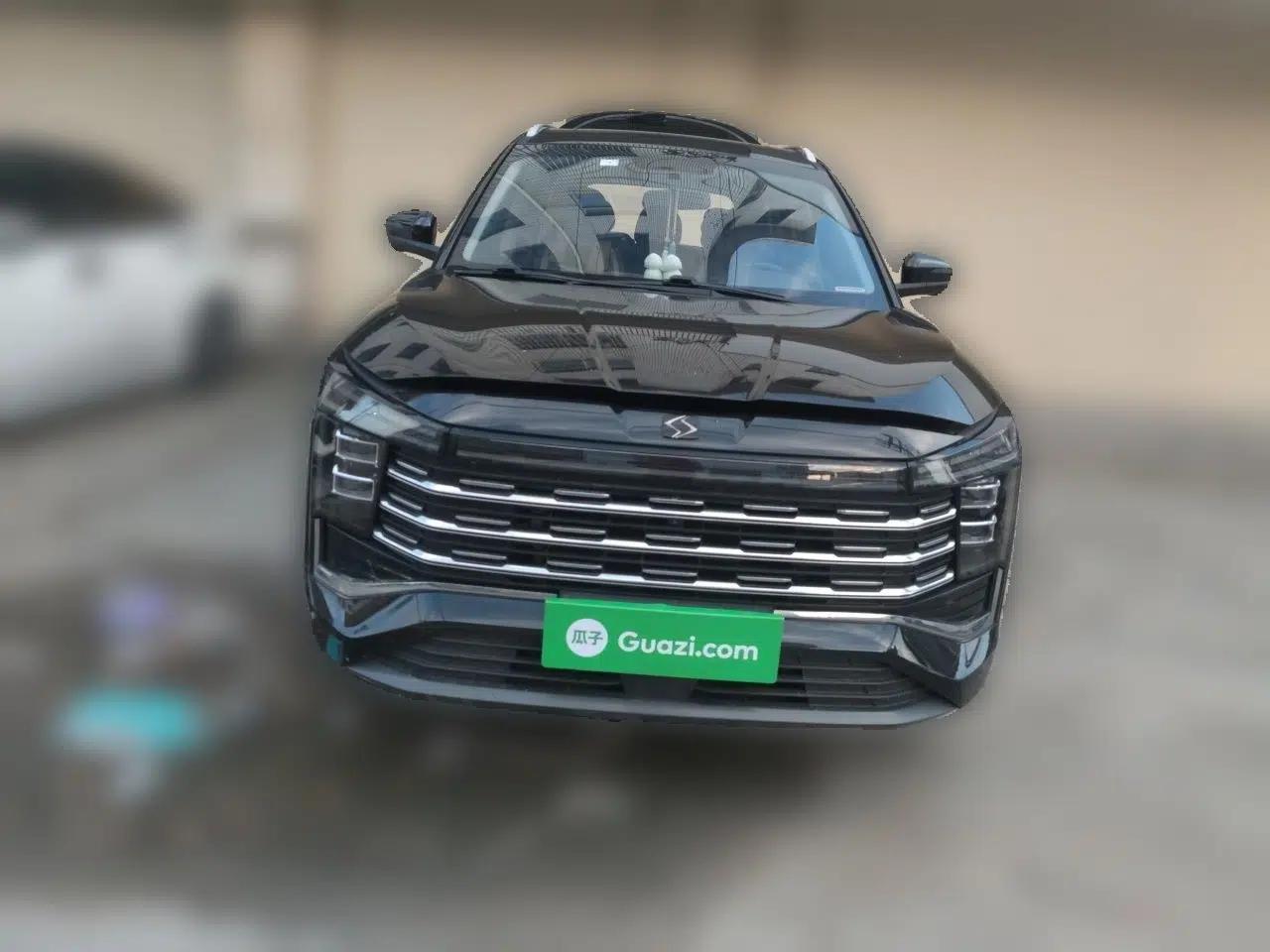 SOL X8 2021 300T DCT Leading Smart Connectivity Version 7 Seats — миниатюра 2