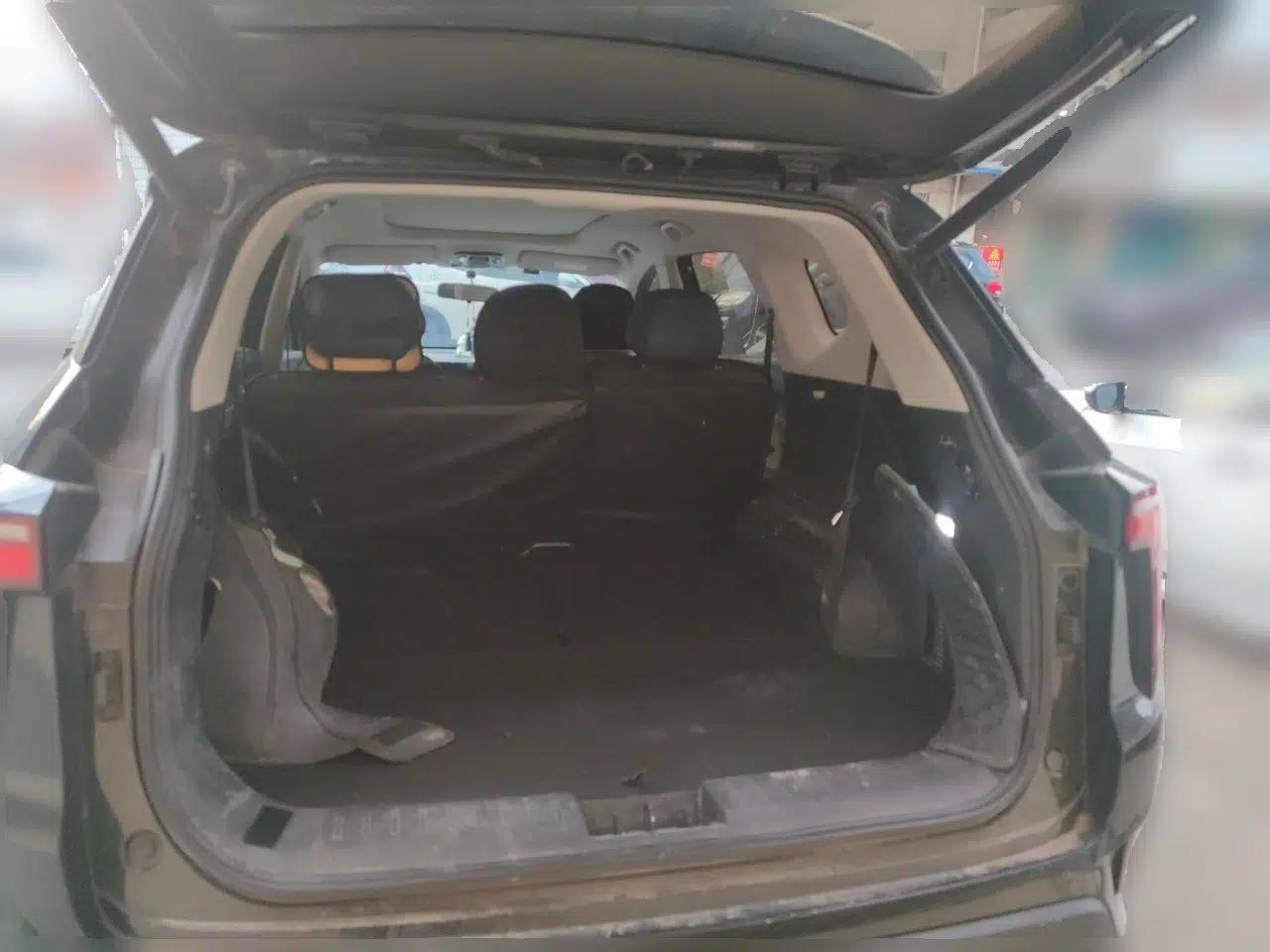 SOL X8 2021 300T DCT Leading Smart Connectivity Version 7 Seats — миниатюра 19