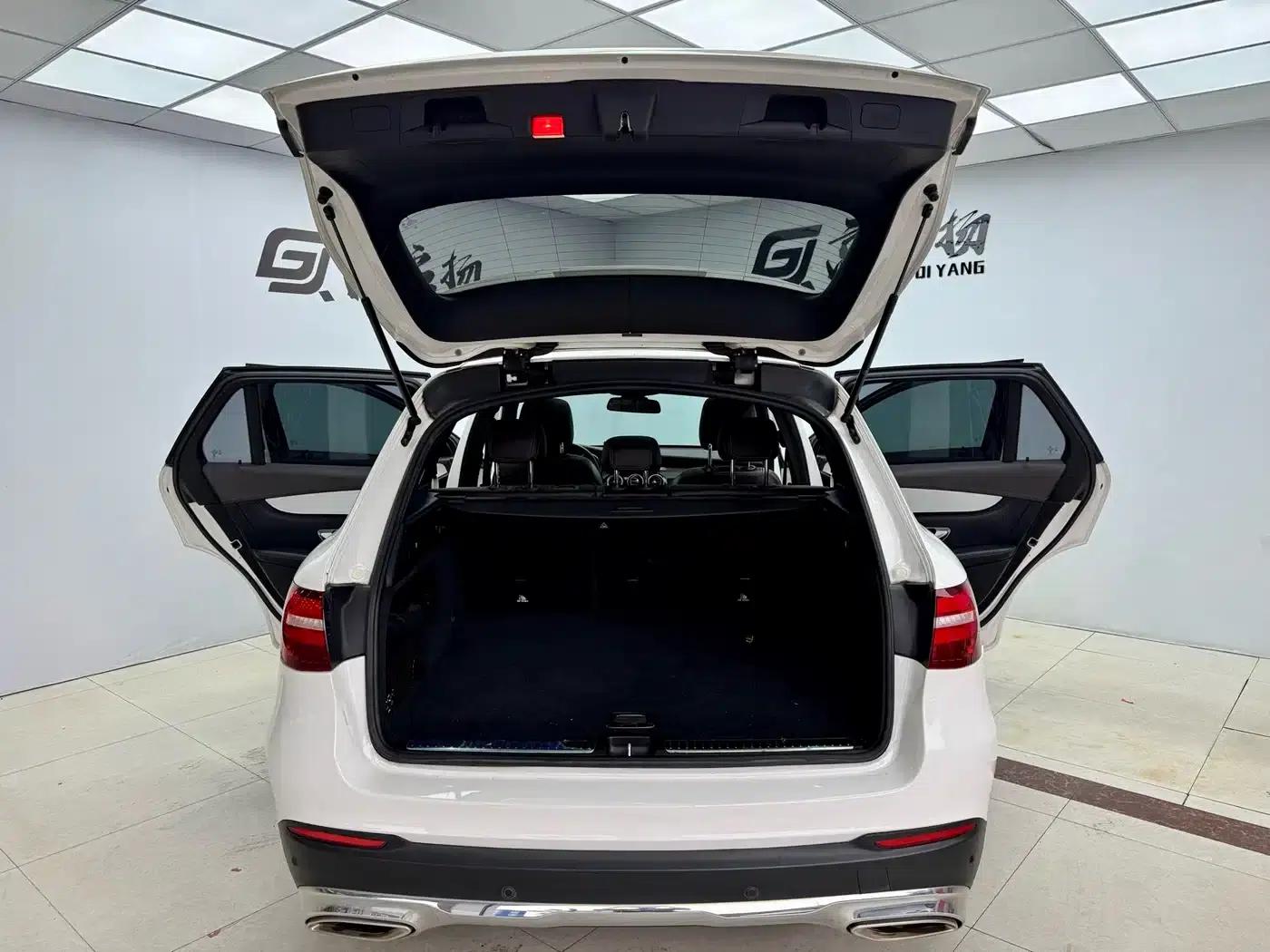 2018 Mercedes-Benz GLC 200 4MATIC — миниатюра 20
