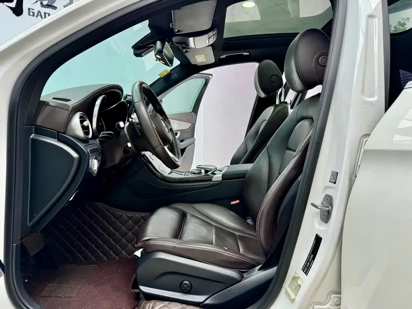 2018 Mercedes-Benz GLC 200 4MATIC — миниатюра 4