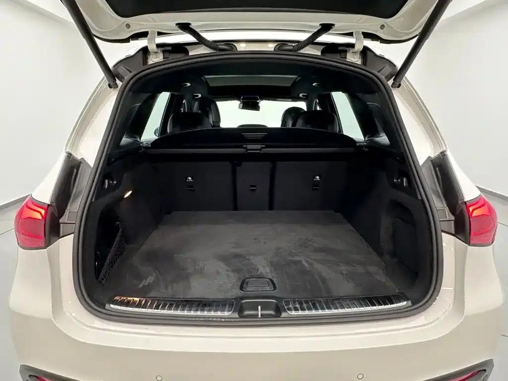 2023 Mercedes-Benz GLC Facelift: GLC 260 L 4MATIC Dynamic 5-Seater — миниатюра 27