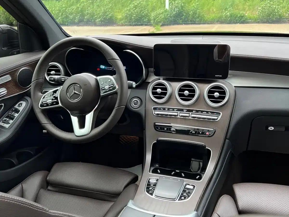 2021 Mercedes-Benz GLC 260 L 4MATIC Luxury — миниатюра 6