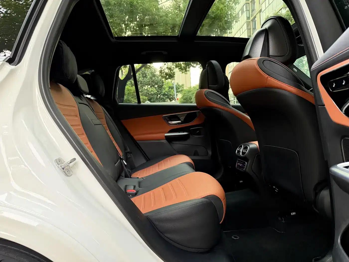 2023 Mercedes-Benz GLC 260 L 4MATIC Dynamic 5-seater — миниатюра 13
