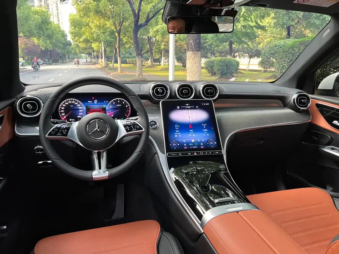 2023 Mercedes-Benz GLC 260 L 4MATIC Dynamic 5-seater — миниатюра 15