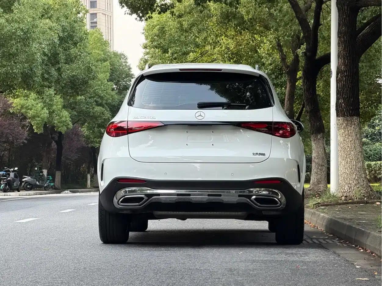 2023 Mercedes-Benz GLC 260 L 4MATIC Dynamic 5-seater — миниатюра 4