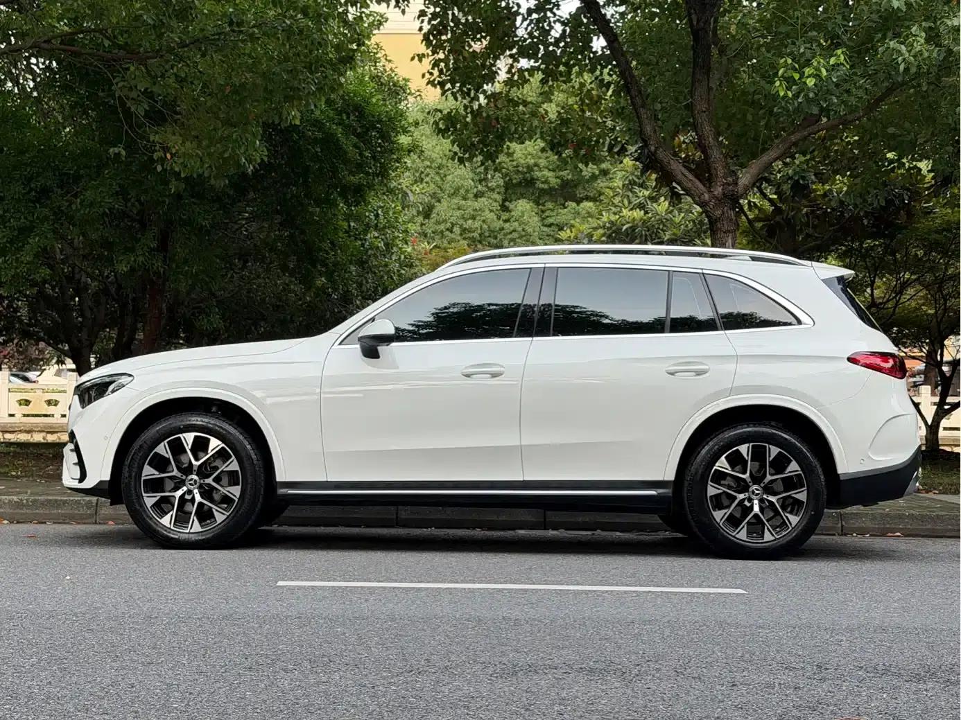 2023 Mercedes-Benz GLC 260 L 4MATIC Dynamic 5-seater — миниатюра 7