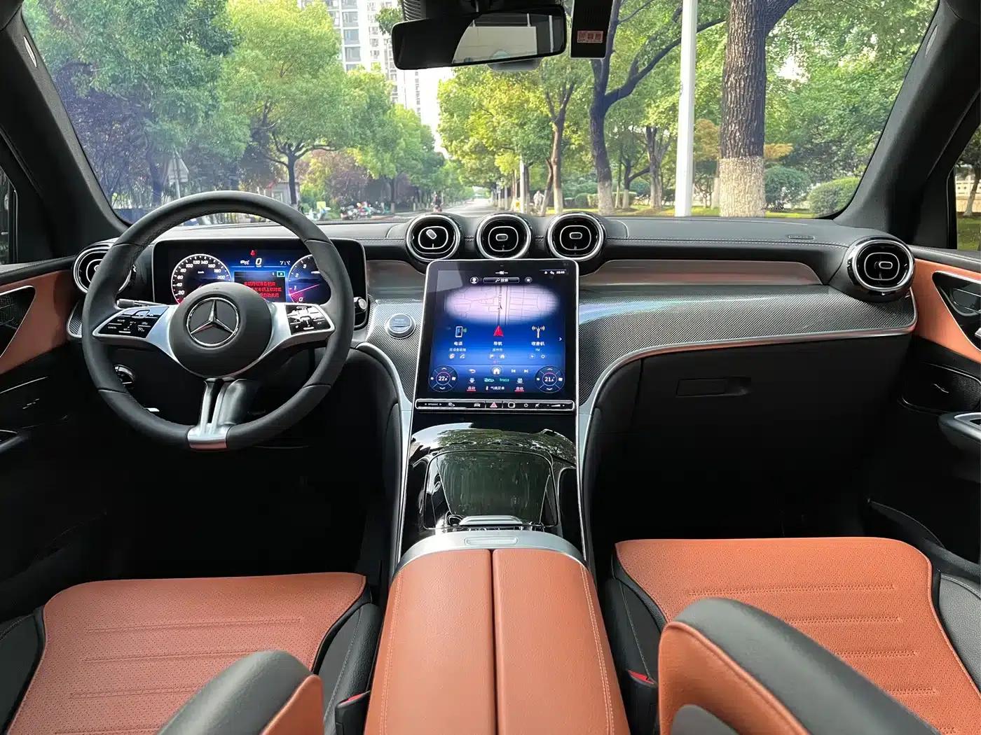 2023 Mercedes-Benz GLC 260 L 4MATIC Dynamic 5-seater — миниатюра 8