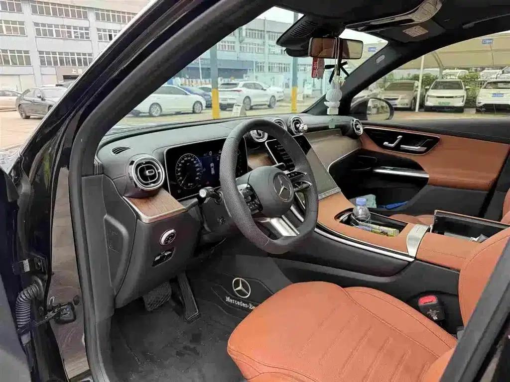 2025 Mercedes-Benz GLC Facelift: GLC 300 L 4MATIC Dynamic 5-Seater — миниатюра 2