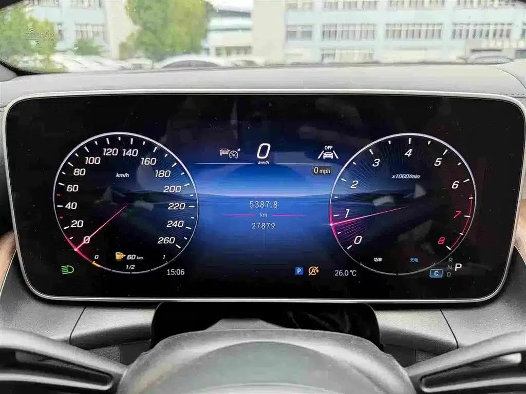 2025 Mercedes-Benz GLC Facelift: GLC 300 L 4MATIC Dynamic 5-Seater — миниатюра 3