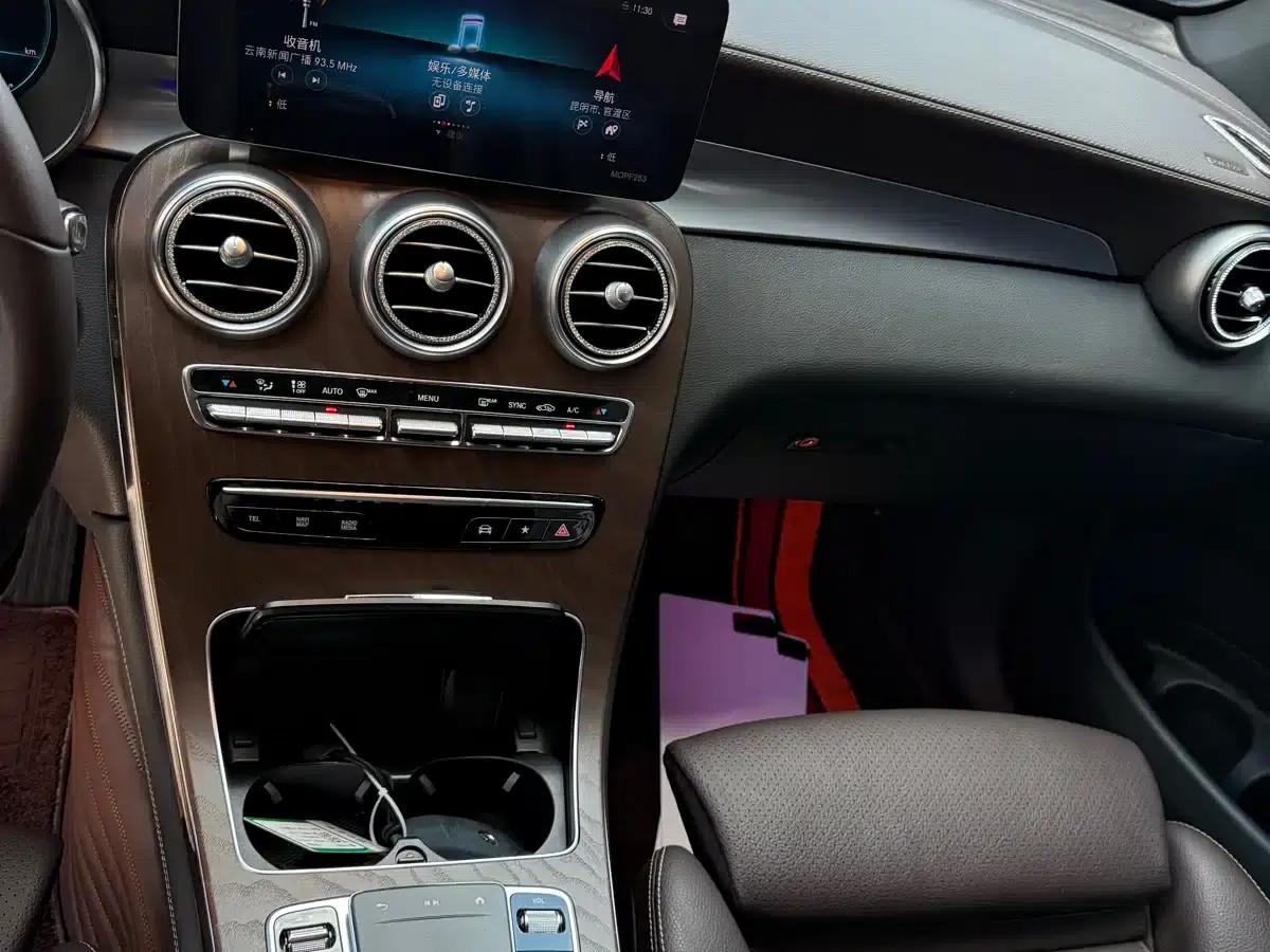 2020 Mercedes-Benz GLC 300 L 4MATIC Dynamic — миниатюра 26