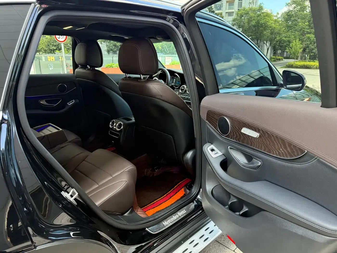 2020 Mercedes-Benz GLC 300 L 4MATIC Dynamic — миниатюра 43