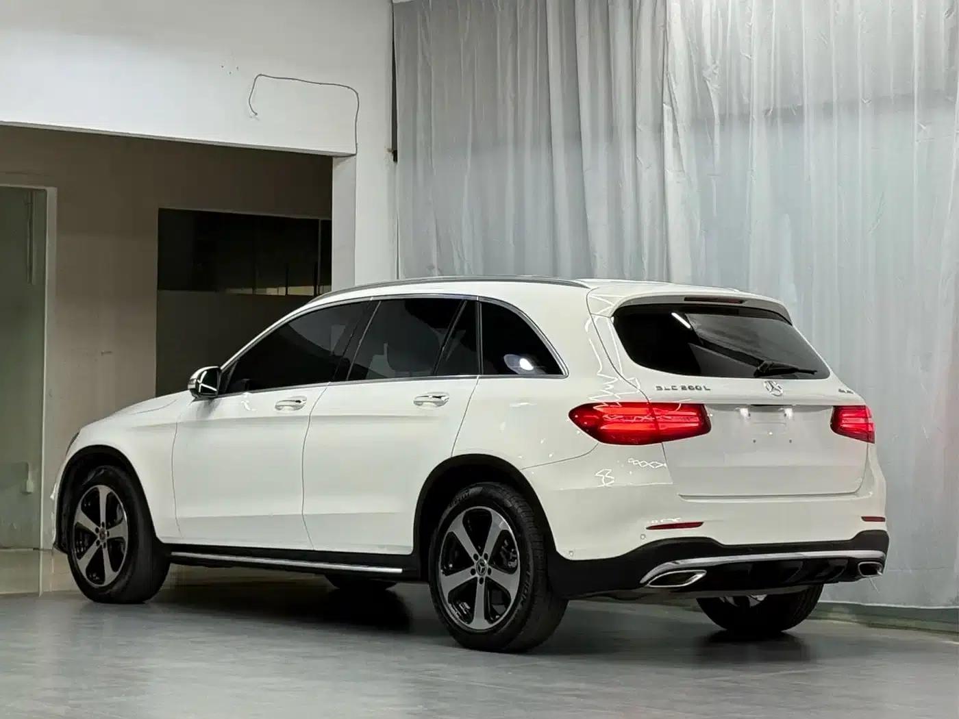 2019 Mercedes-Benz GLC Facelift: GLC 260 L 4MATIC Luxury — миниатюра 2