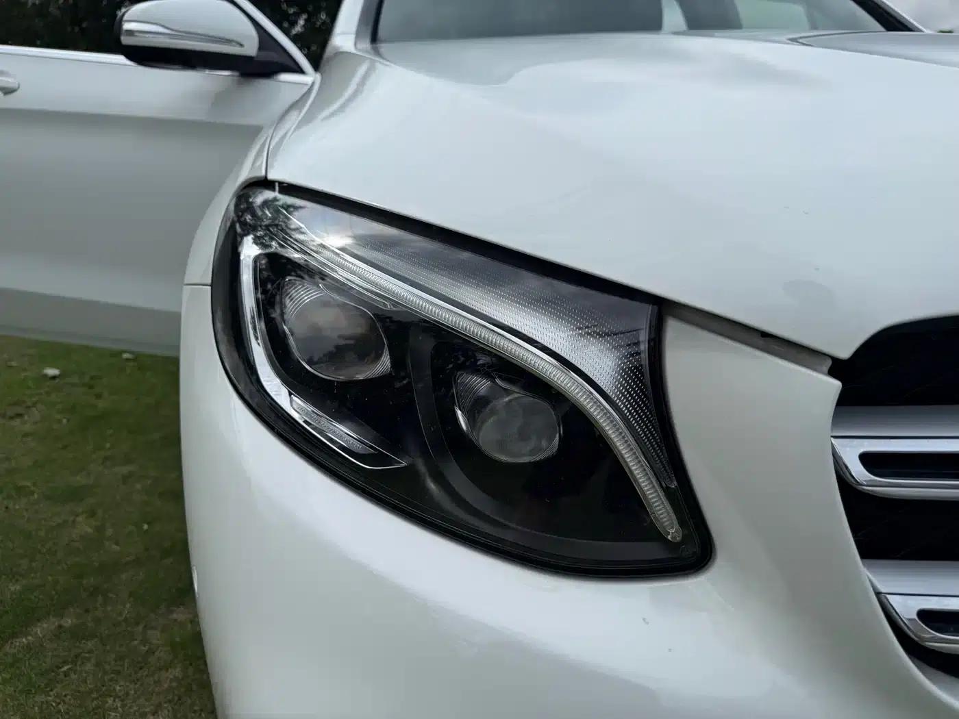 2017 Mercedes-Benz GLC 300 4MATIC Dynamic — миниатюра 15