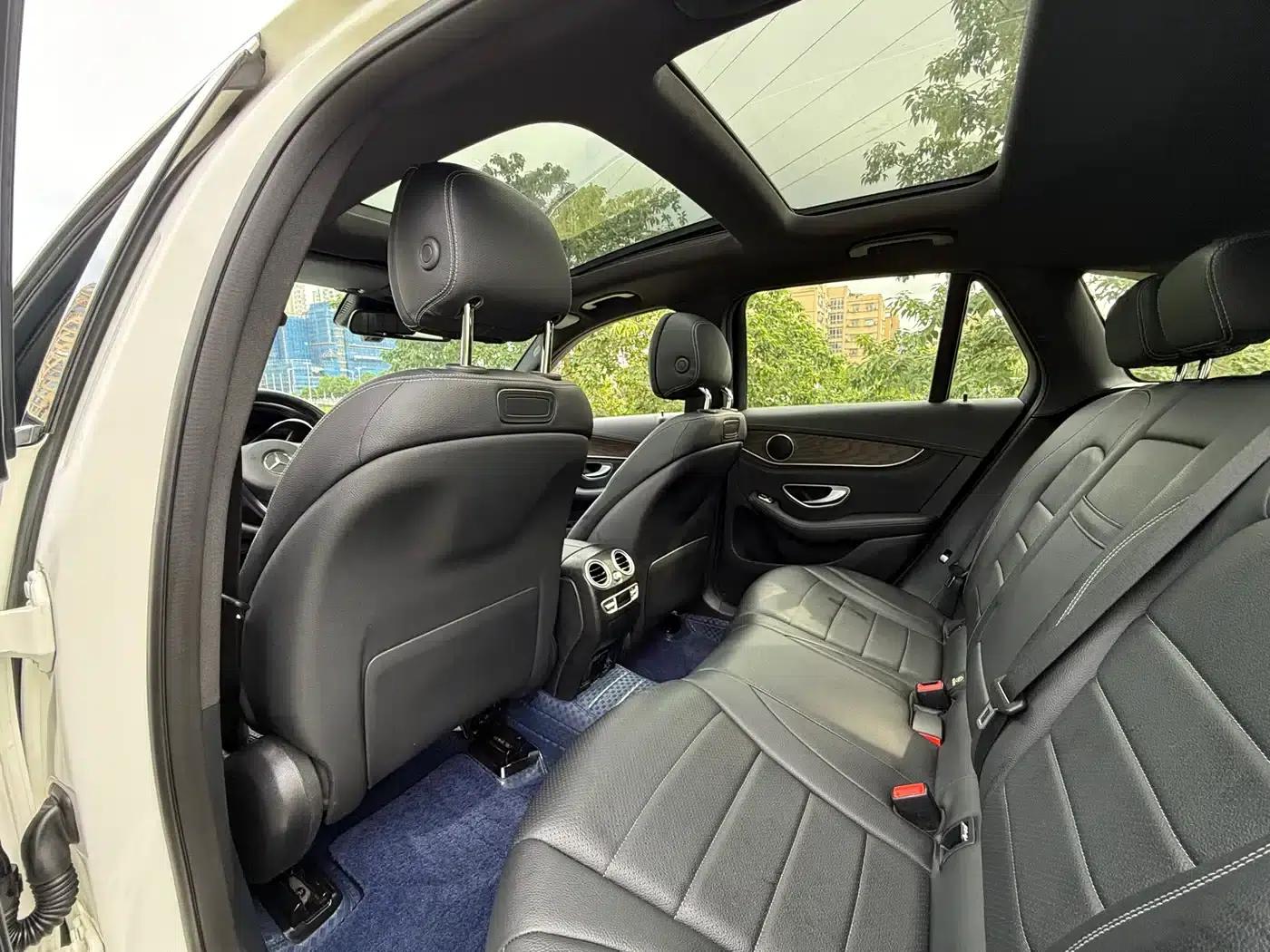 2017 Mercedes-Benz GLC 300 4MATIC Dynamic — миниатюра 8