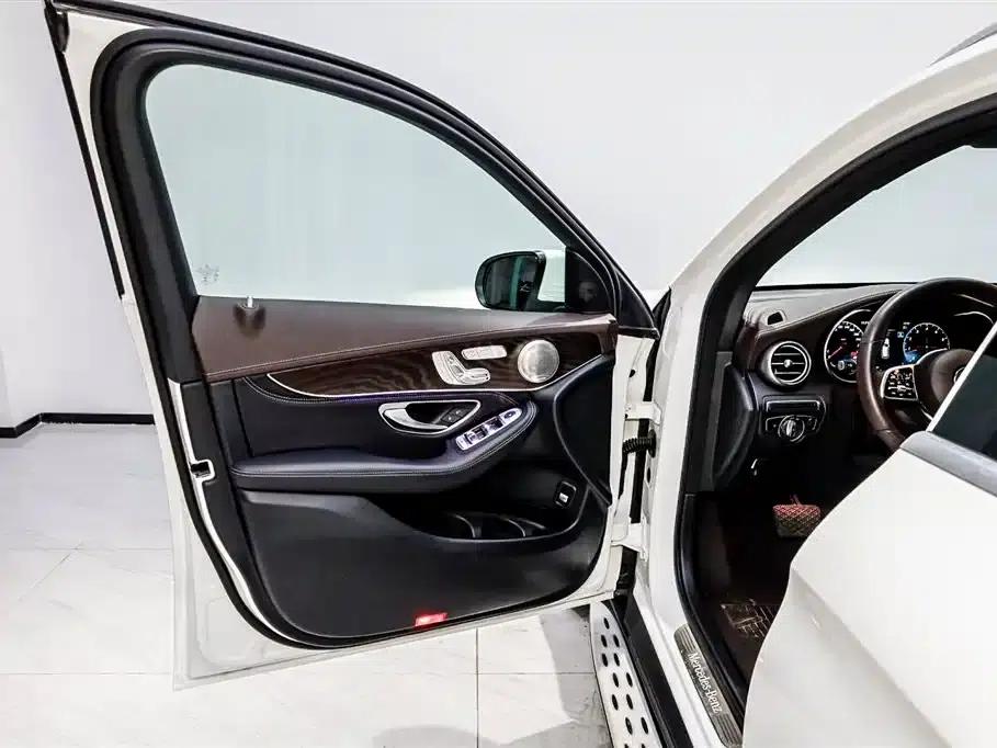 2020 Mercedes-Benz GLC Facelift: GLC 300 L 4MATIC Dynamic — миниатюра 8