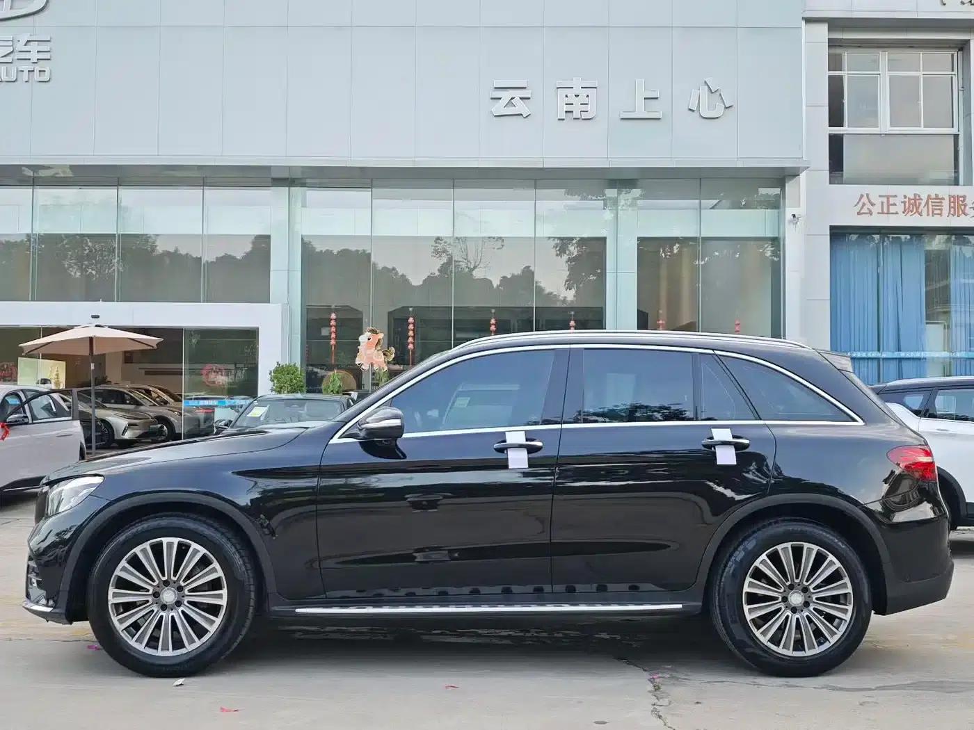 2017 Mercedes-Benz GLC 260 4MATIC Dynamic — миниатюра 7