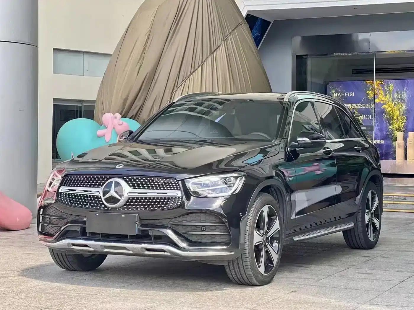 2022 Mercedes-Benz GLC 300 L 4MATIC Dynamic Edition — миниатюра 1