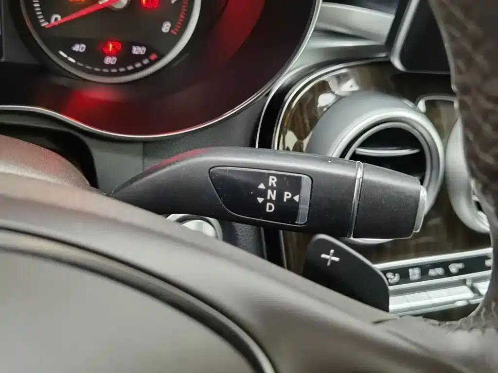 Mercedes-Benz GLC 2019 GLC 260 4MATIC Luxury — миниатюра 13