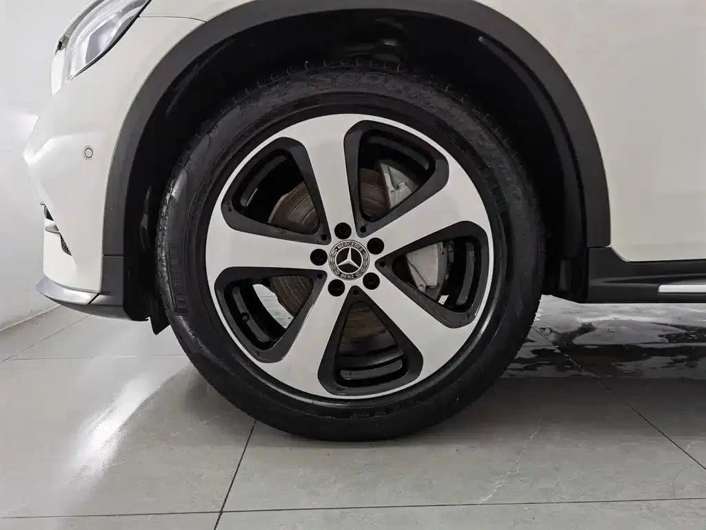 Mercedes-Benz GLC 2019 GLC 260 4MATIC Luxury — миниатюра 17