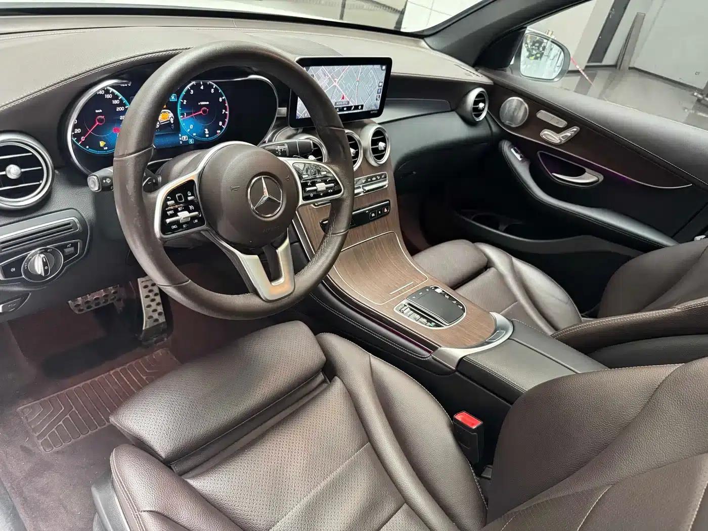 2021 Mercedes-Benz GLC 300 L 4MATIC Dynamic — миниатюра 12