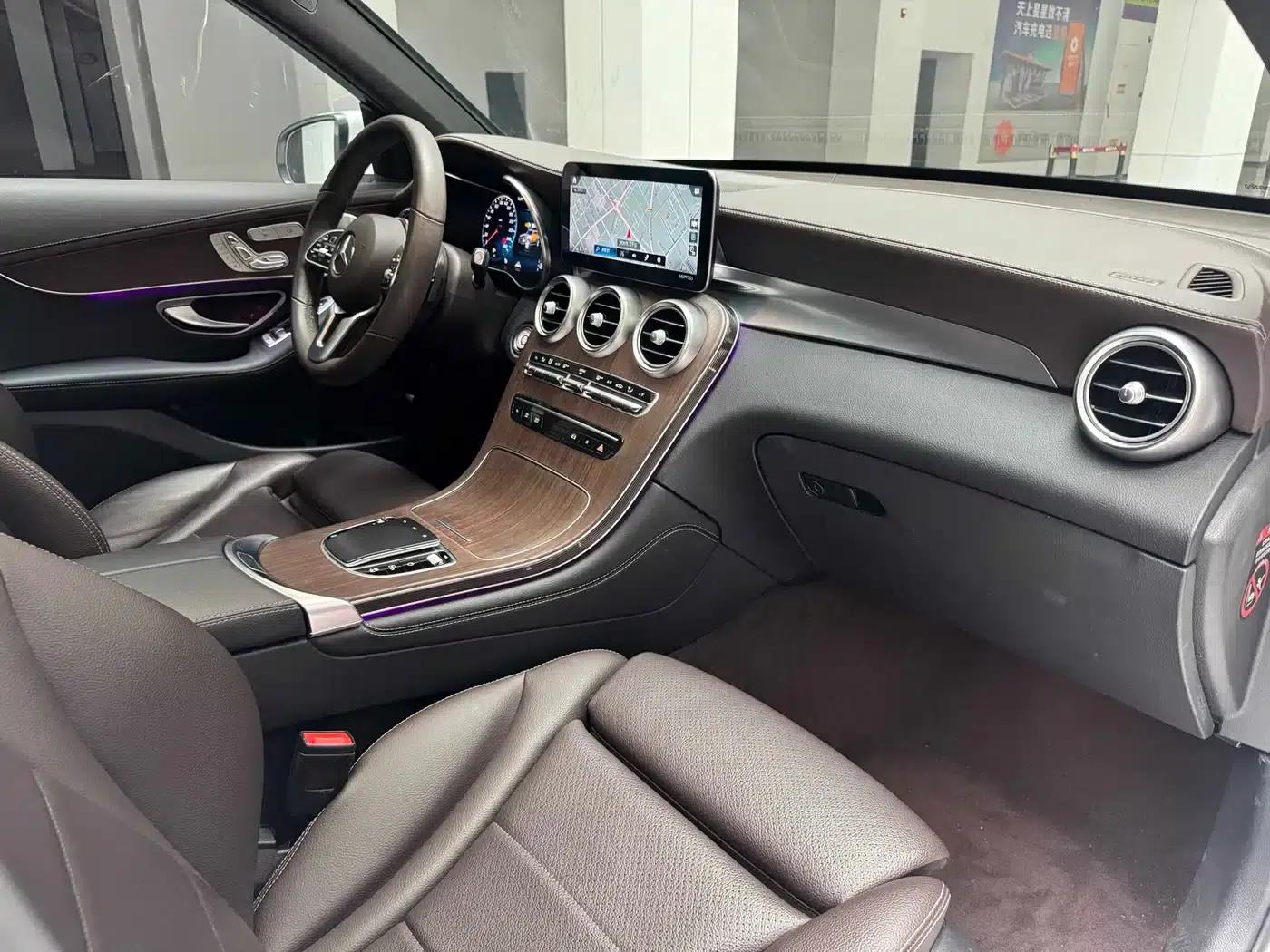 2021 Mercedes-Benz GLC 300 L 4MATIC Dynamic — миниатюра 19