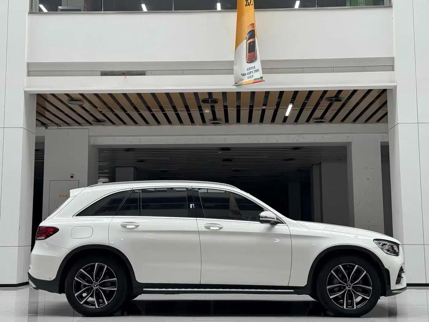 2021 Mercedes-Benz GLC 300 L 4MATIC Dynamic — миниатюра 4