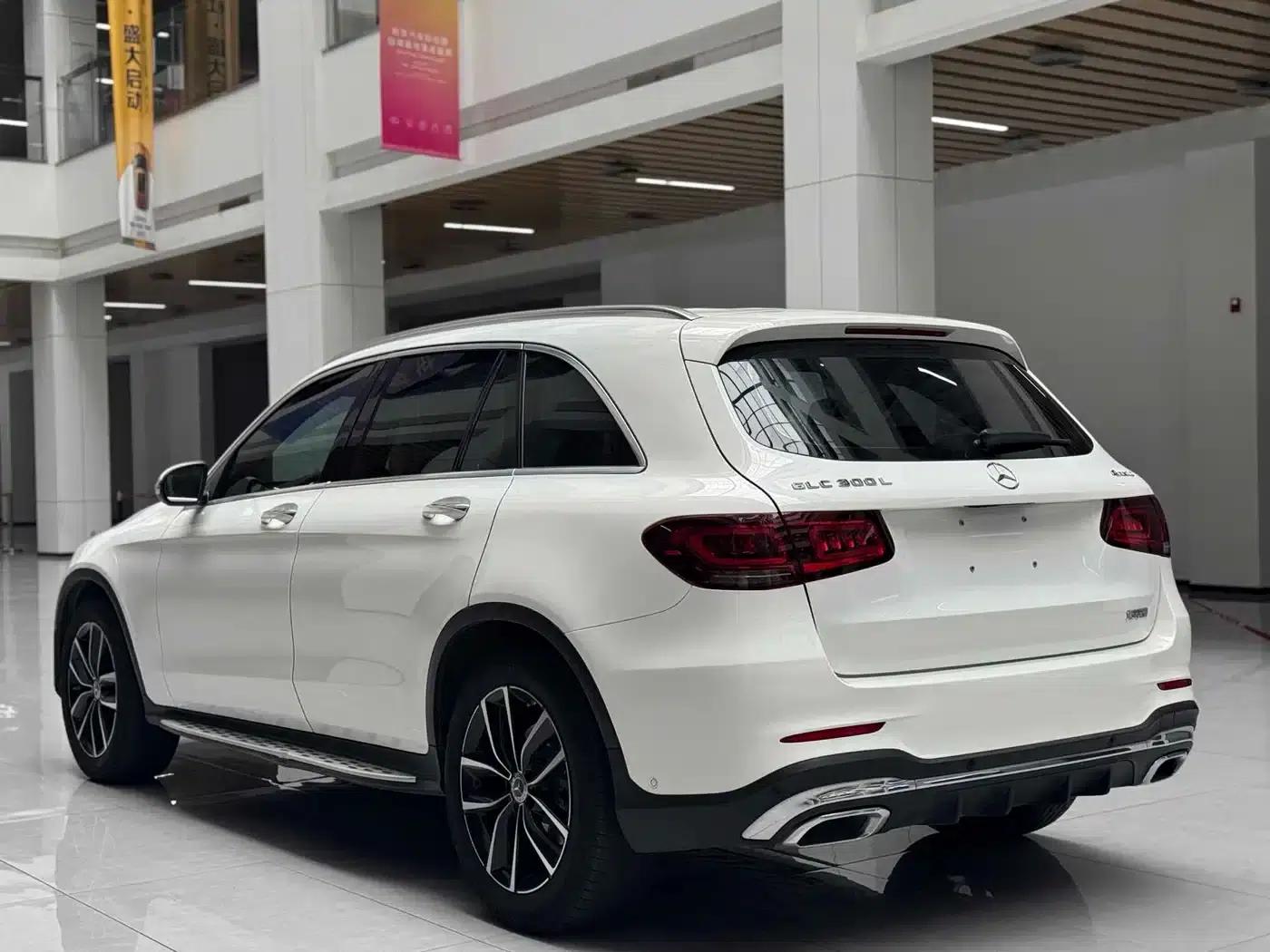 2021 Mercedes-Benz GLC 300 L 4MATIC Dynamic — миниатюра 7