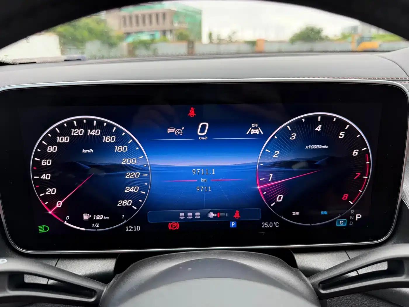 Mercedes-Benz GLC 2025 Facelift GLC 260 L 4MATIC Luxury — миниатюра 10