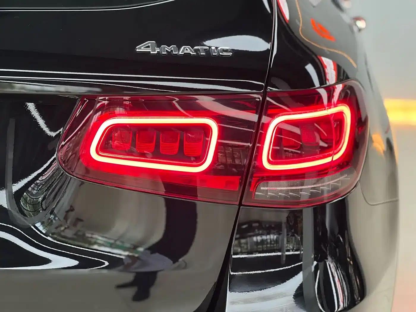 2020 Mercedes-Benz GLC 300 L 4MATIC Dynamic — миниатюра 18