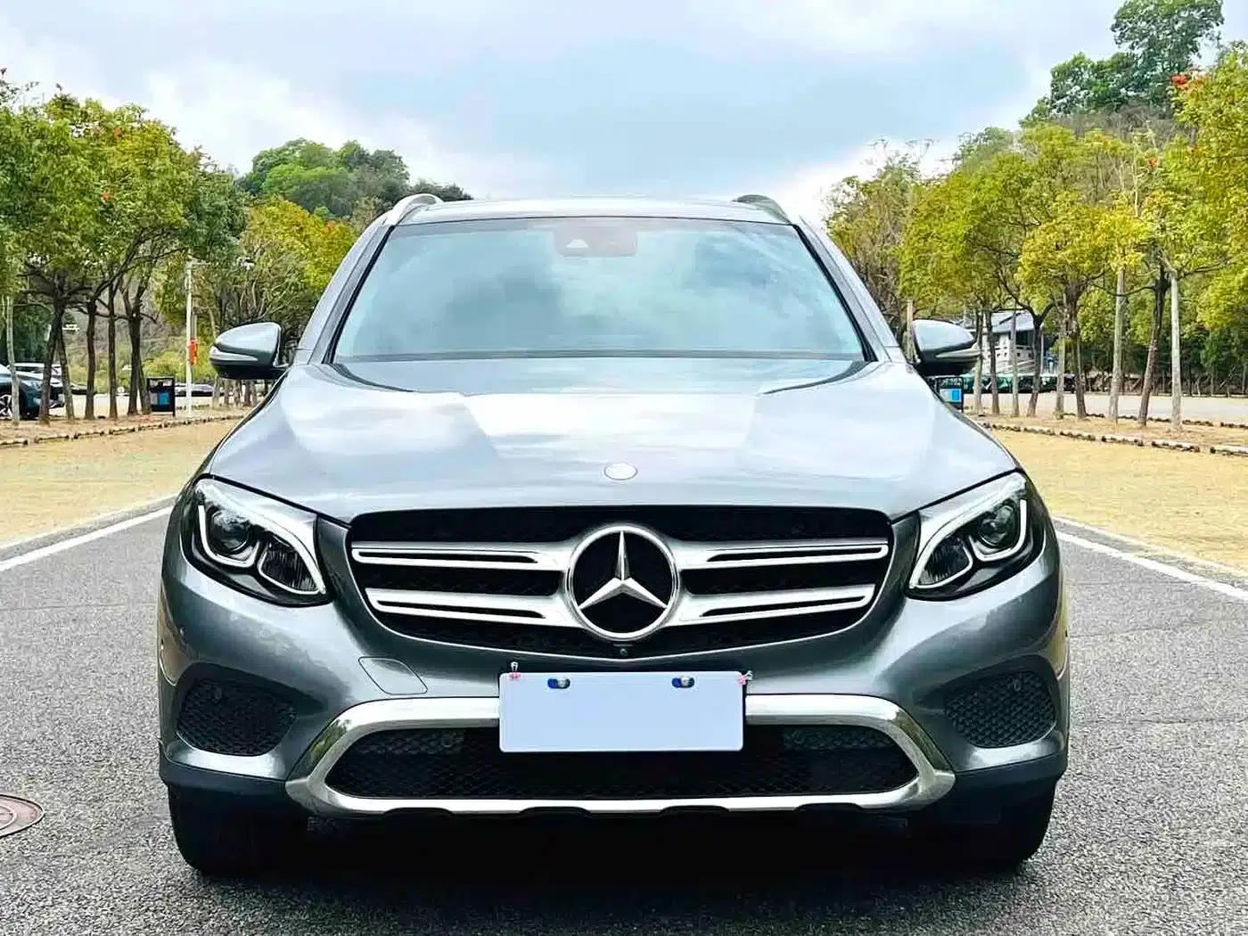 2016 Mercedes-Benz GLC 260 4MATIC Luxury — миниатюра 2